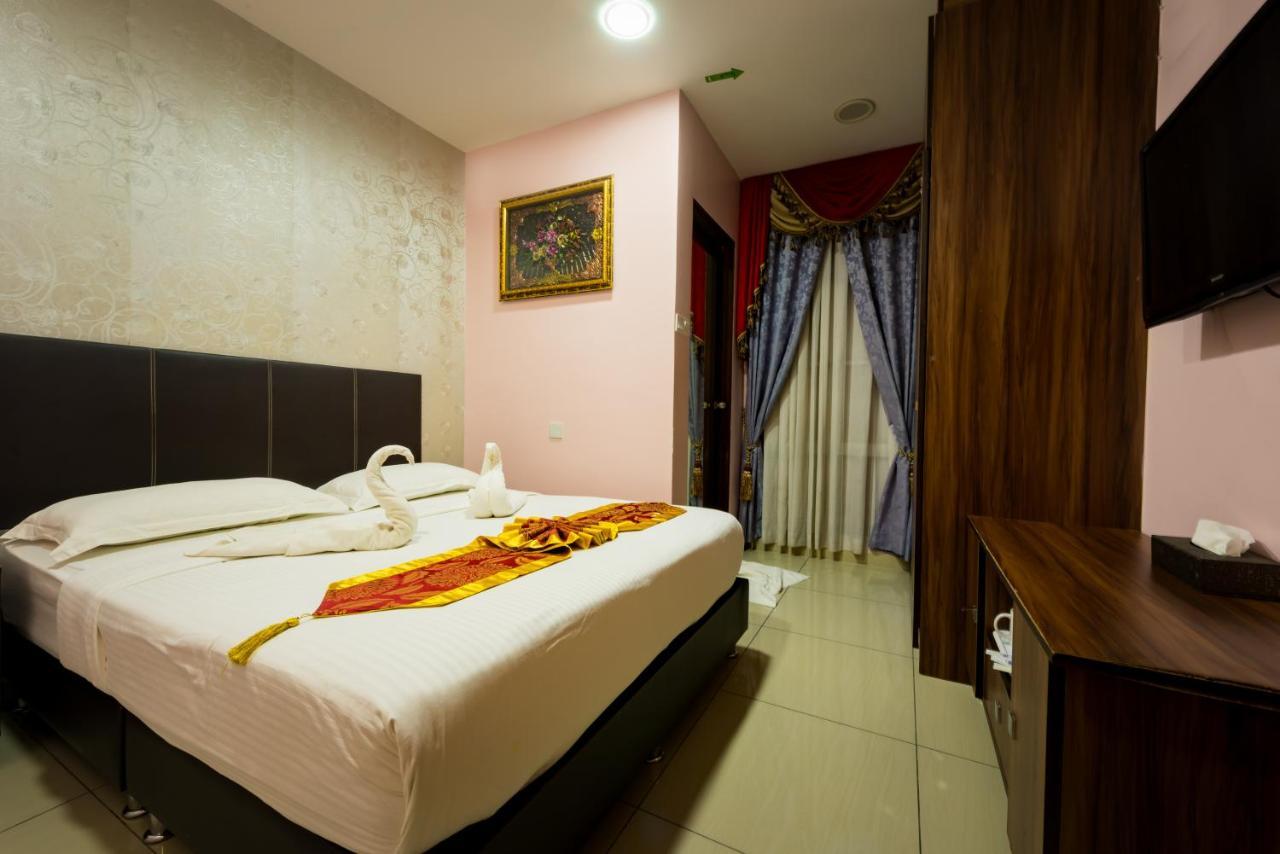 Ab Inn Hotel Kulai Bagian luar foto
